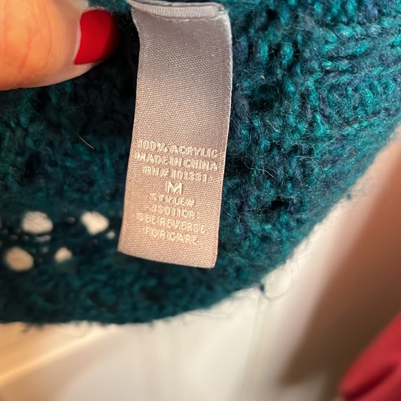 CHARLOTTE Russe crochet cardigan women’s M dark teal fits smaller - Picture 5 of 10